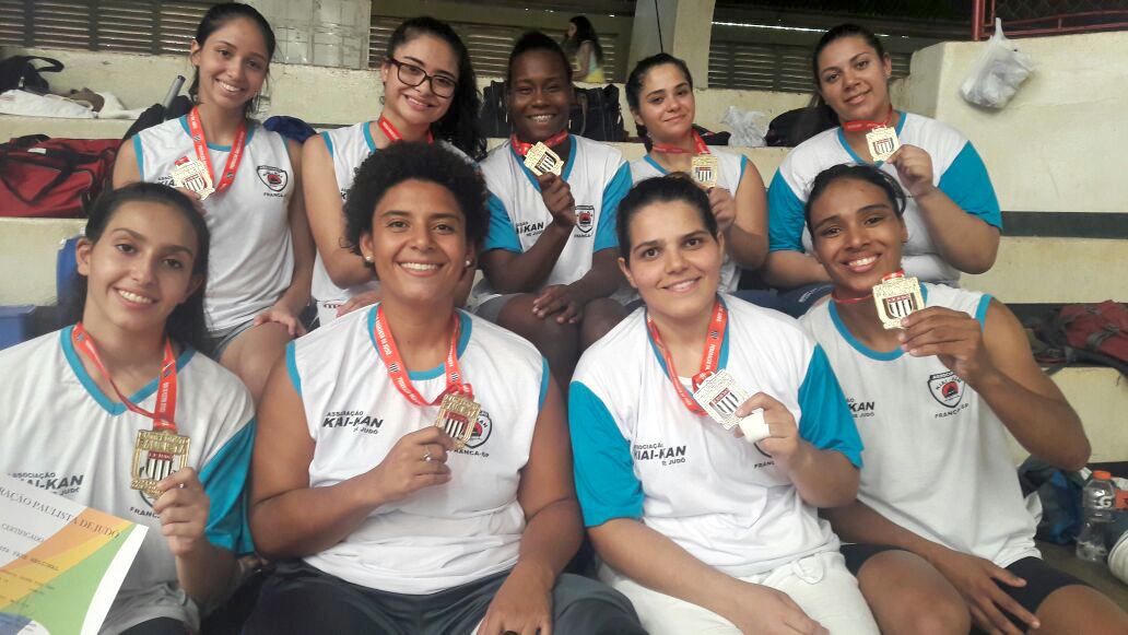 Time feminino de Franca foi um destaques da cidade na fase regional do Paulista. Ao todo, foram oito ouros e uma prata (Foto: Divulgação)